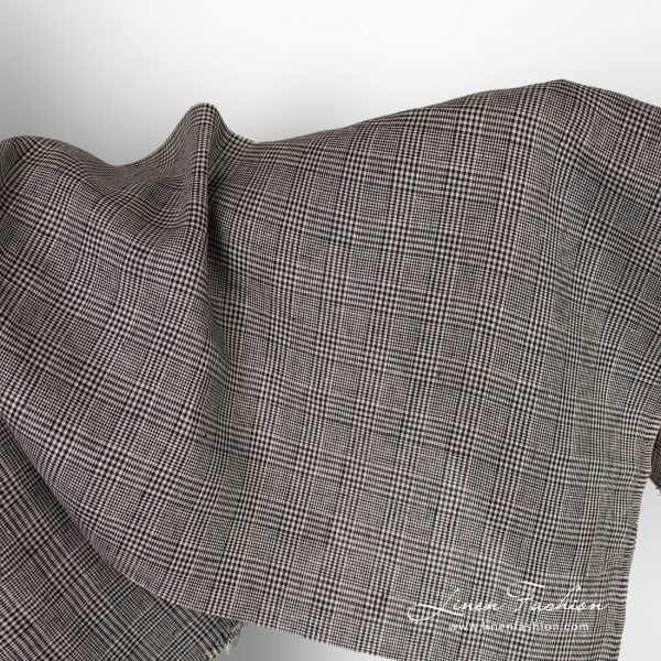 Linen fabric in black and greyish checks