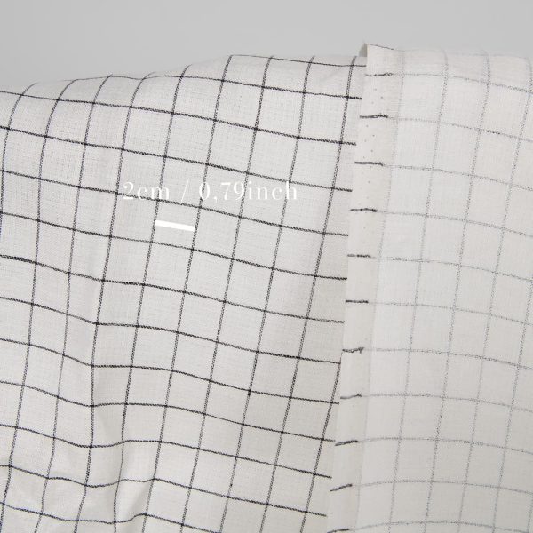 Linen fabric double-sided off-white with black checks with measurements
