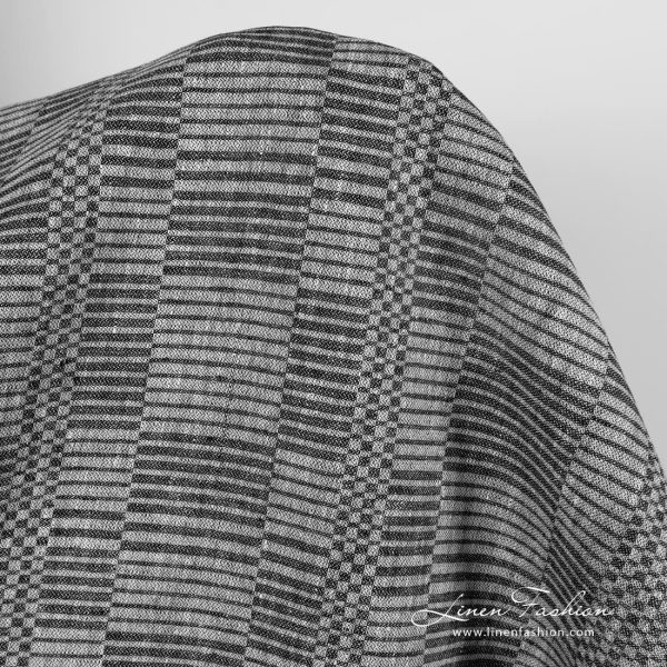 Patterned black and white linen fabric