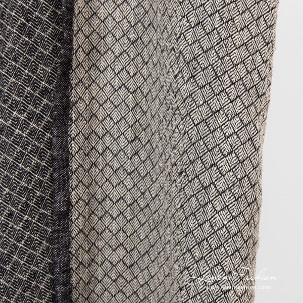 Diamond patterned linen fabric.