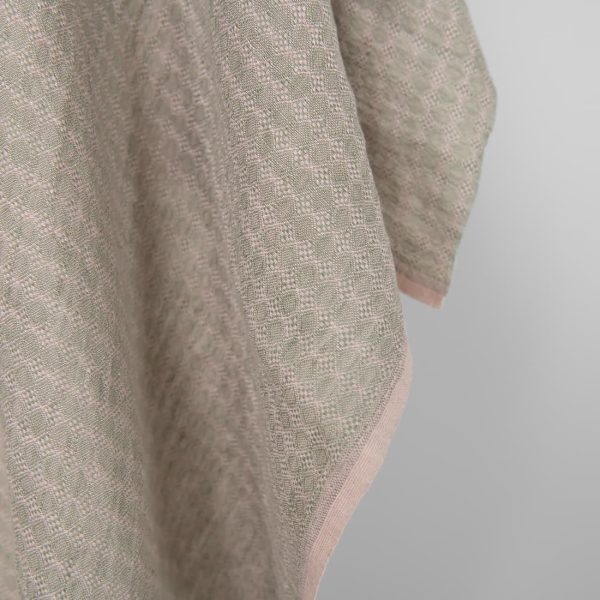 Washed linen fabric lilac green pattern, fabric edge