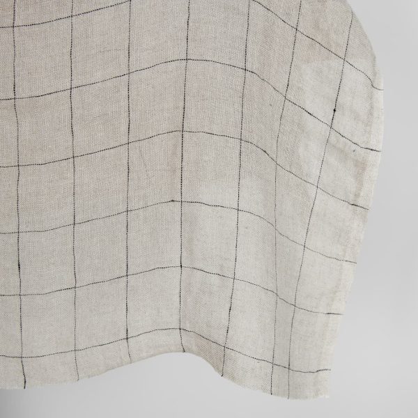 Natural transparent checked linen fabric washed edge