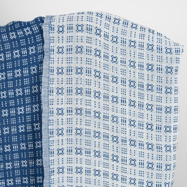 Washed linen cotton fabric off-white and blue pattern white side