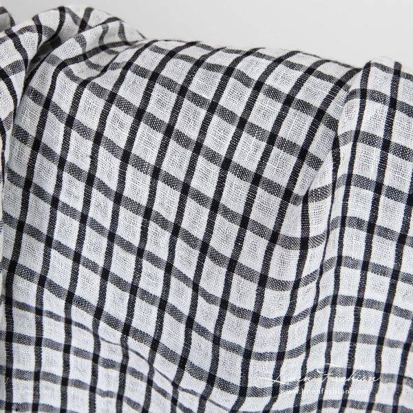 Linen fabric in checks, high quality