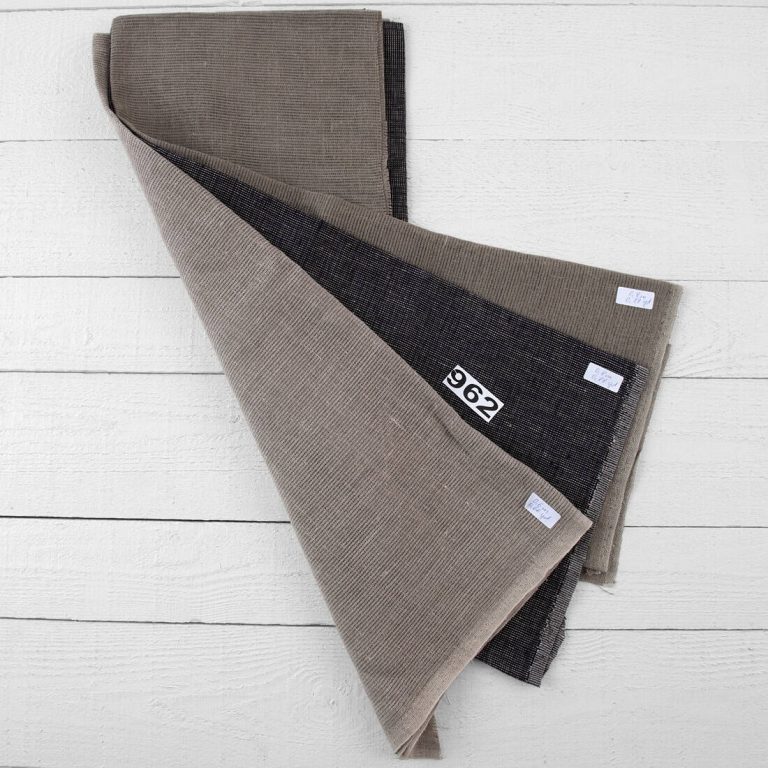 Linen Fabric Cuts, Set No. 962
