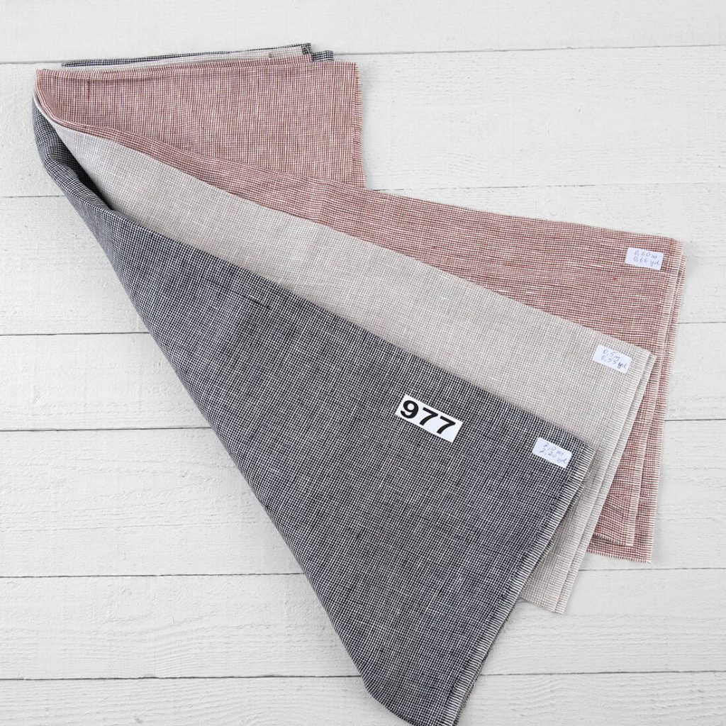 Linen Fabric Cuts, Set No. 977